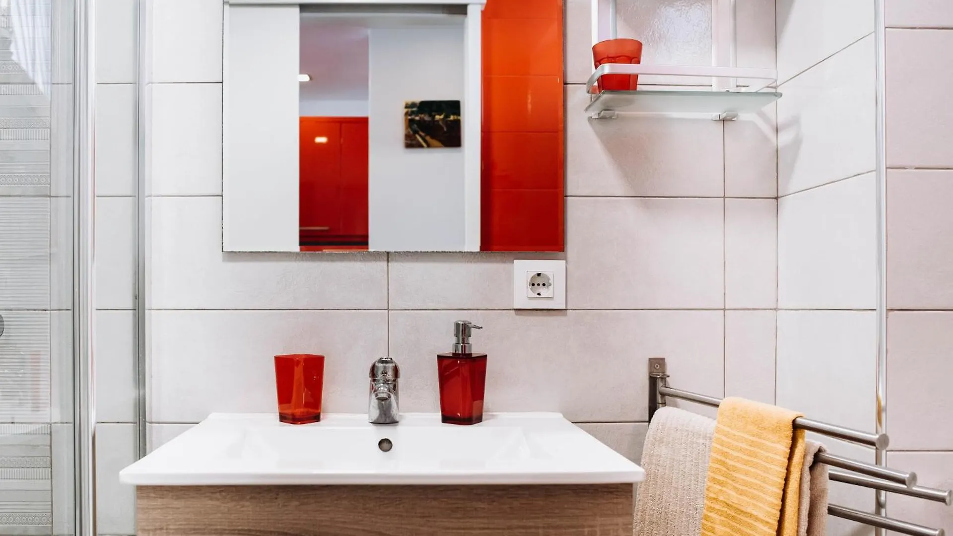 דירה San Bartolomé Apartamento Atlantis-Yumbo ספרד